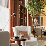 Hotel H10 Croma 4*